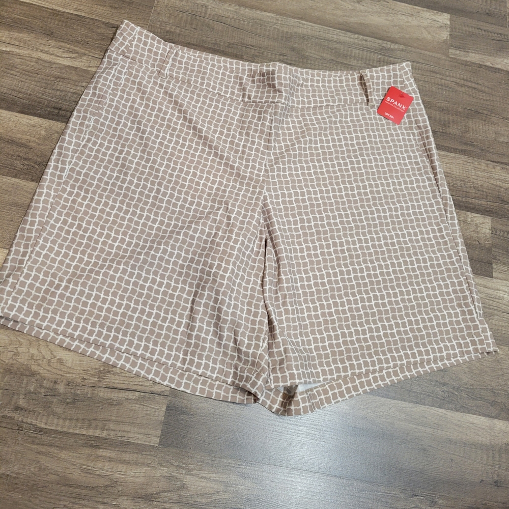 SPANX Women's Tan Checkered Shorts